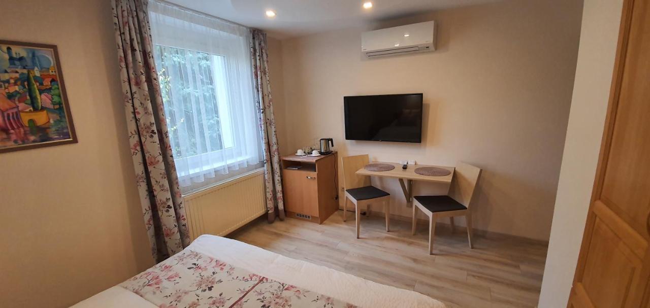 Ferienwohnung Tuenderlak Vendeghaz Balatonfüred Exterior foto