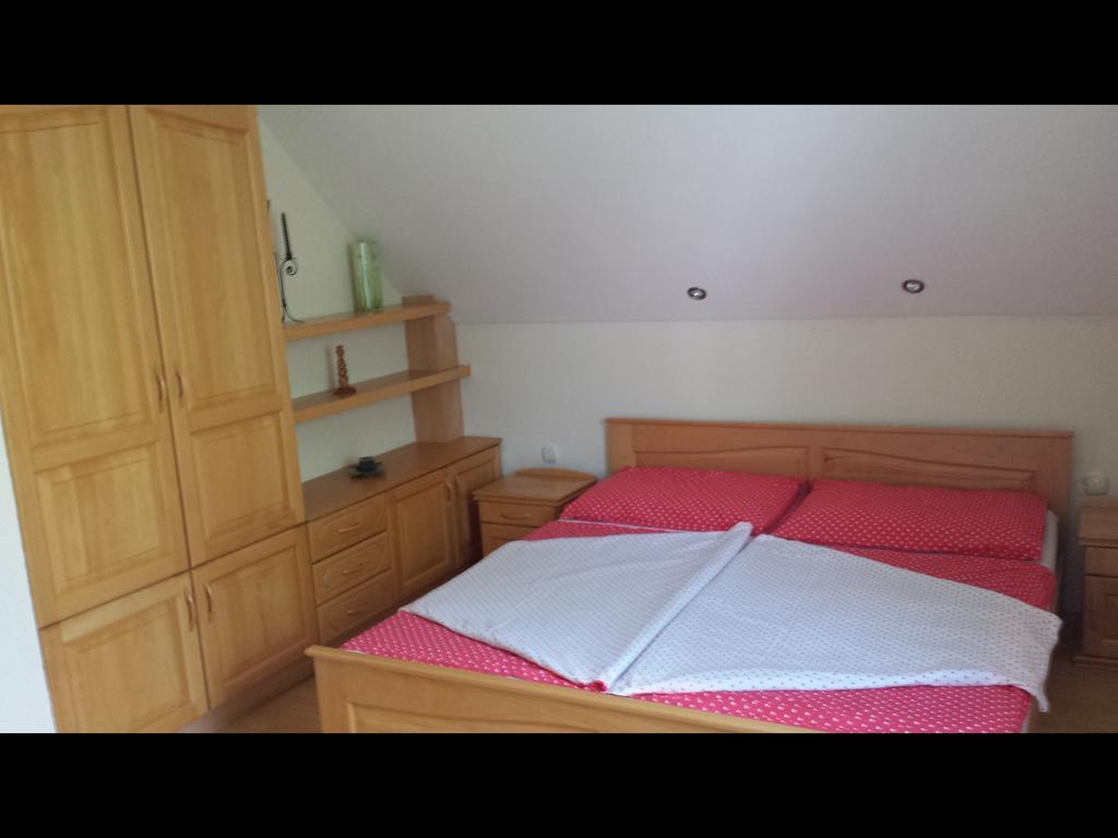 Ferienwohnung Tuenderlak Vendeghaz Balatonfüred Zimmer foto