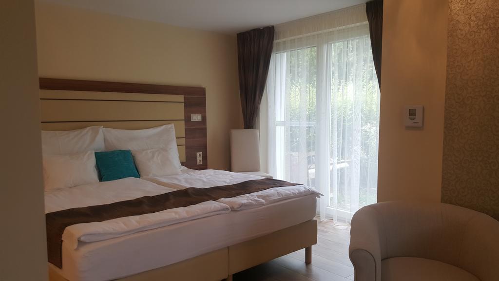 Ferienwohnung Tuenderlak Vendeghaz Balatonfüred Exterior foto