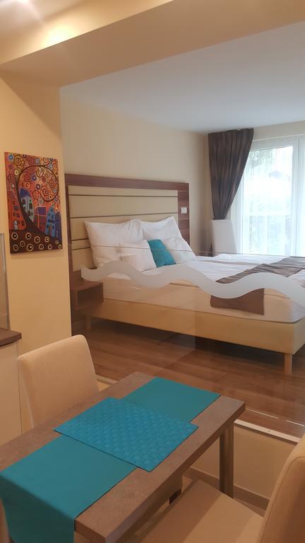 Ferienwohnung Tuenderlak Vendeghaz Balatonfüred Exterior foto