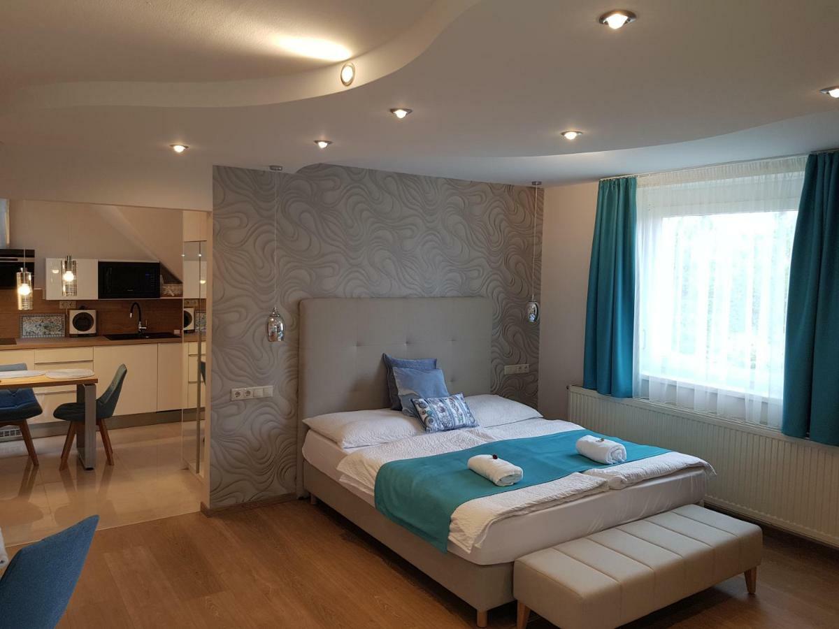 Ferienwohnung Tuenderlak Vendeghaz Balatonfüred Exterior foto