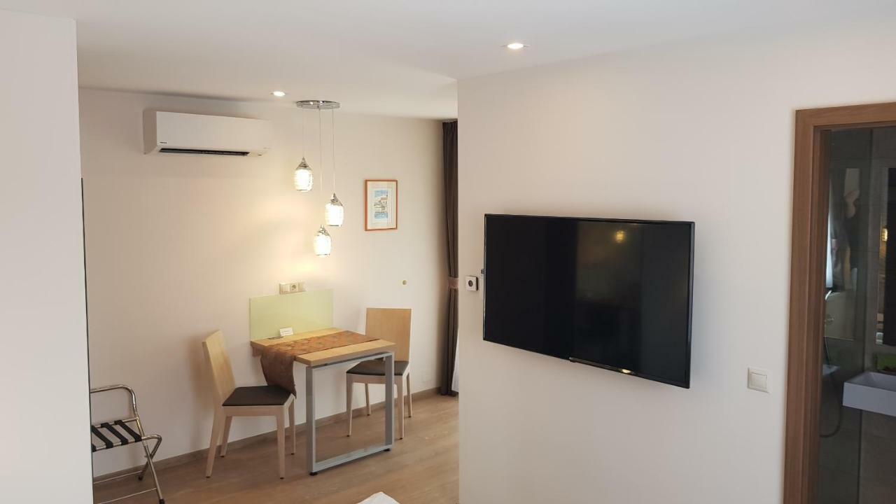 Ferienwohnung Tuenderlak Vendeghaz Balatonfüred Exterior foto