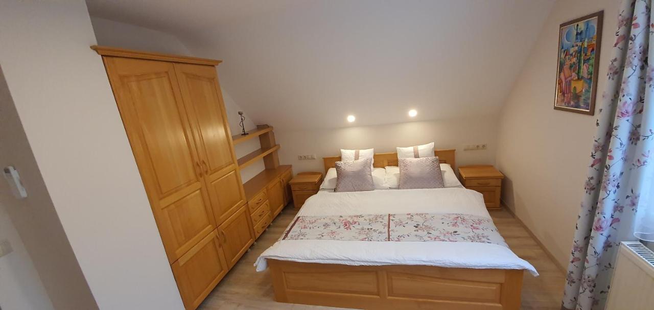 Ferienwohnung Tuenderlak Vendeghaz Balatonfüred Exterior foto
